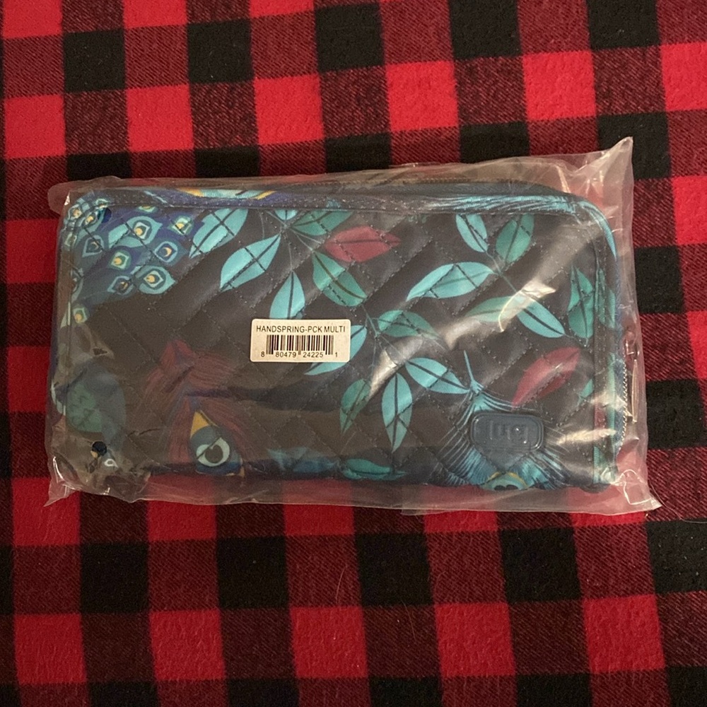 Lug Handspring Wallet-Peacock Multi NIP/NWT RARE pattern Retired - Picture 2 of 5